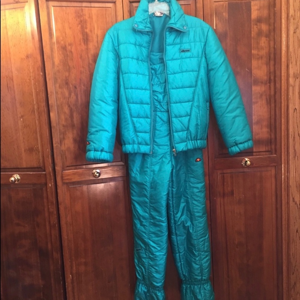 STUNNING SKI SUIT !!!Very warm!